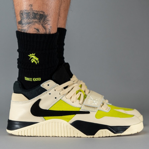 Travis Scott × Nike Jumpman Jack Bright Travis Scott's Jordan Jumpman Jack “Bright Cactus” Is Set to
